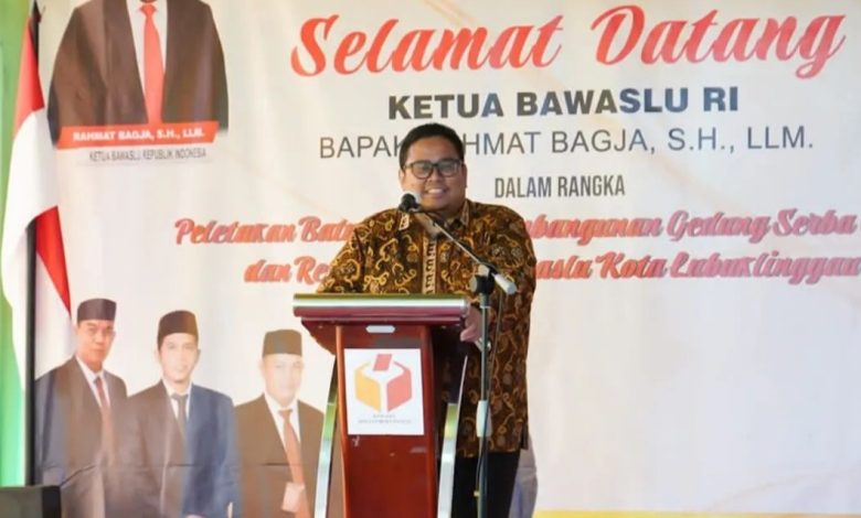 Minimalisir Politik Uang, Parpol Diminta Bayar Zakat Lewat Lembaga Resmi