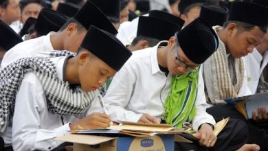 Ngaji Pasanan: Tradisi Bulan Ramadan di Pesantren