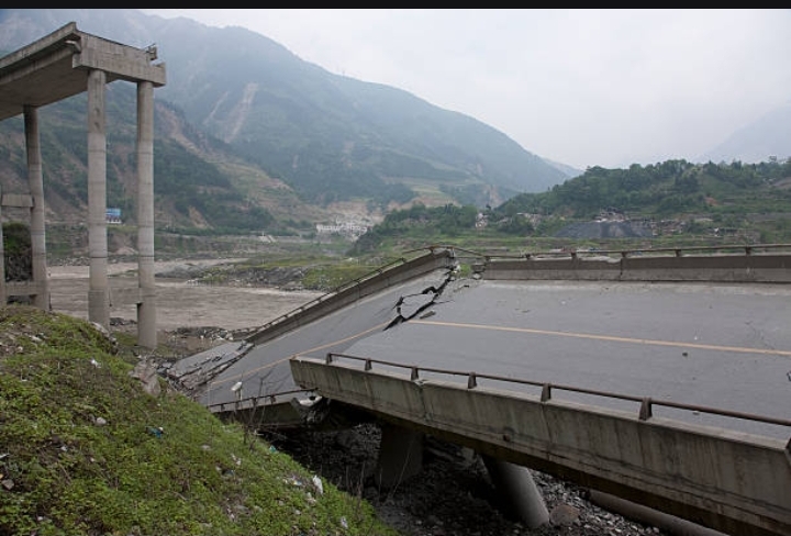 Ilustrasi Jembatan Rusak. Sumber foto: iStock