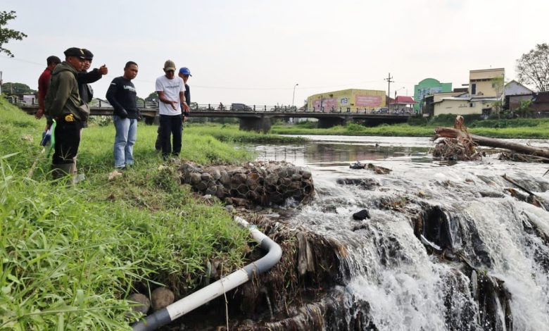 Petani Kesulitan Air akibat Dam Jebol, Cak Thoriq Akan Carikan Solusi