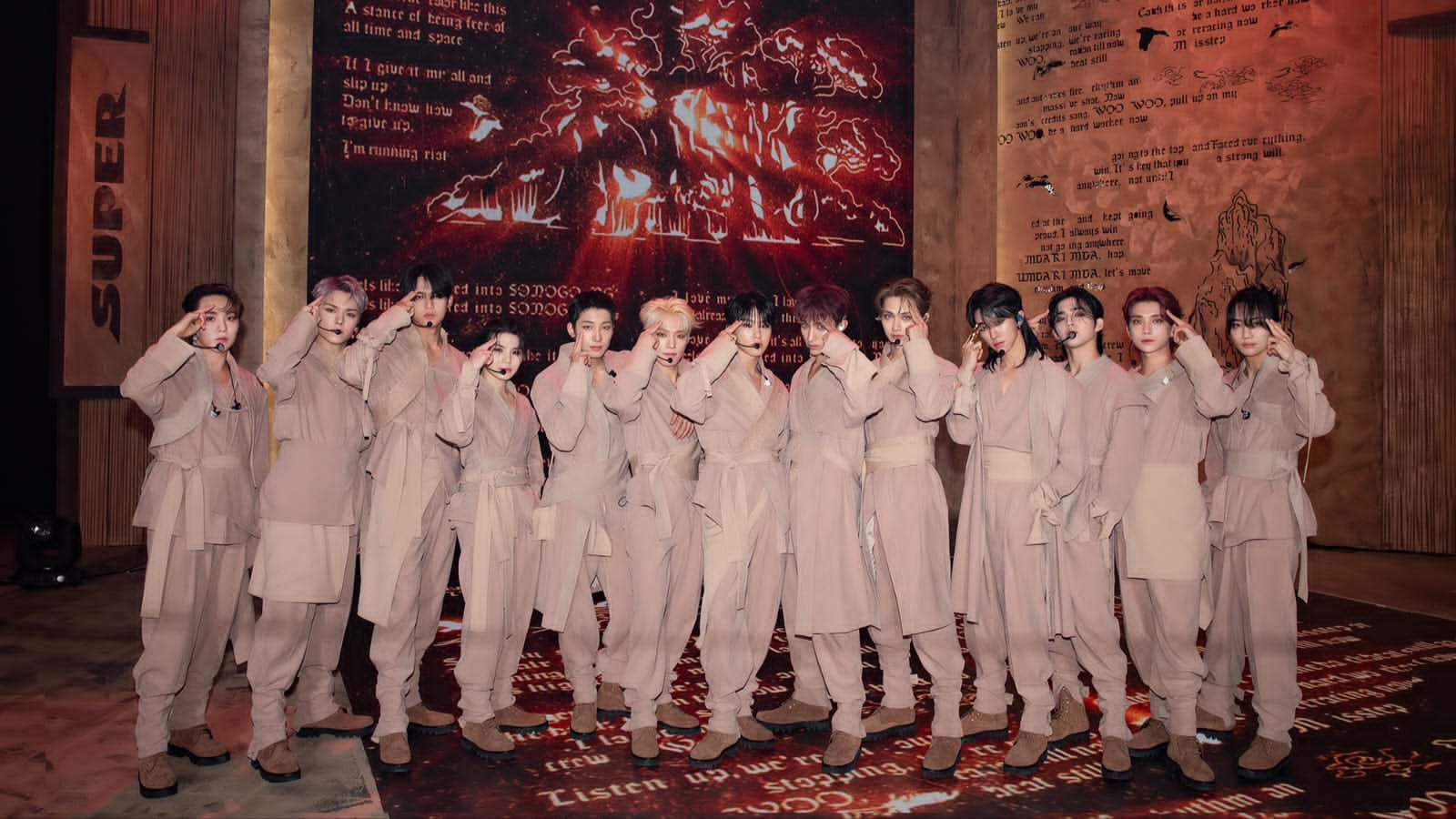 Grup K-pop SEVENTEEN Sumber Foto: Twitter @pledis_17