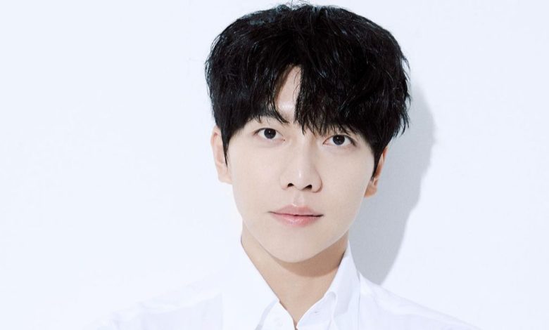 Alasan Lee Seung Gi Hapus Semua Postingan Di Instagram Deras