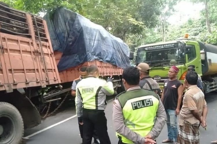 Evakuasi Truk Masuk Jurang, Jalur Gumitir Jember-Banyuwangi Tutup Total ...