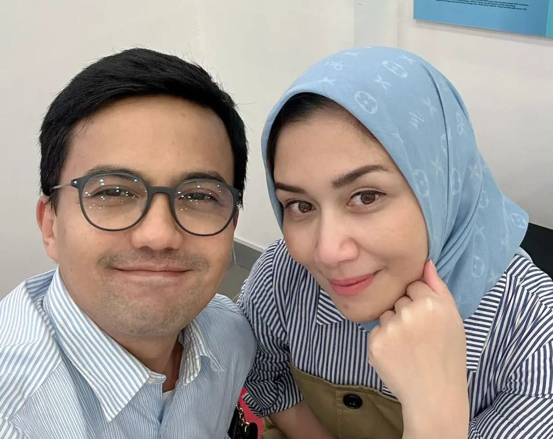 Sahrul Gunawan dan istri. Sumber foto: Instagram @sahrulgunawanofficial