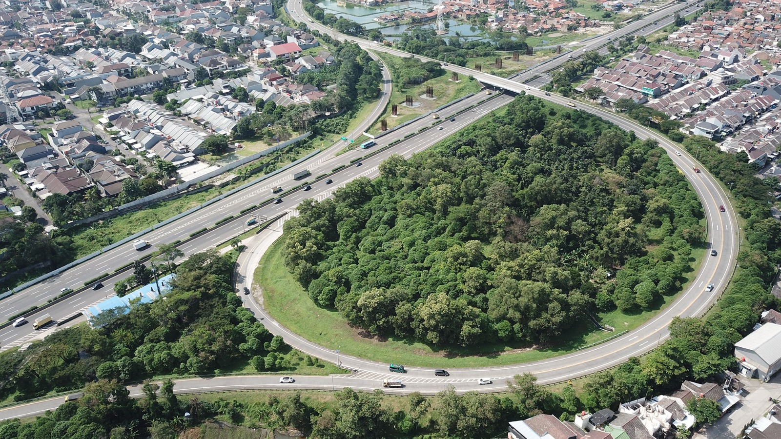 Jalan Tol. Sumber Foto: Website Jasa Marga