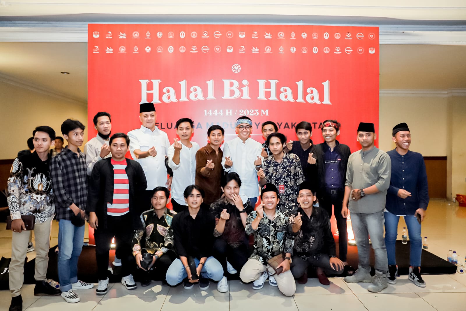 Baddrut Tamam (Bupati Pamekasan) hadiri acara halal bihalal KMY. Sumber foto: pamekasankab.go.id