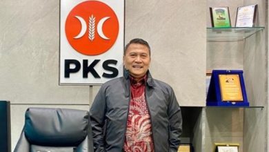 Tanggapi Wanti-wanti Mahfud MD, PKS Sebut KPP Tak Saling Jegal