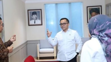 Abdullah Azwar Anas (Menteri Pendayagunaan Aparatur Negara dan Reformasi Birokrasi). Sumber Foto: Instagram @azwaranas.a3