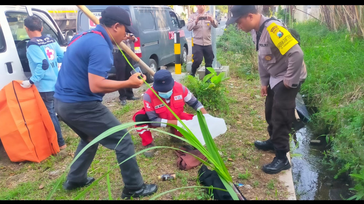 Penemuan mayat bayi di pakisaji malang. Sumber Foto: Polres Malang