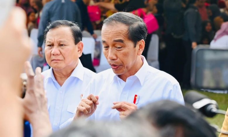 Airlangga Hartarto diperiksa Kejagung, Jokowi: Hormati Proses Hukum