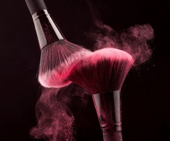 Makeup Brush. Sumber Foto: Pinterst