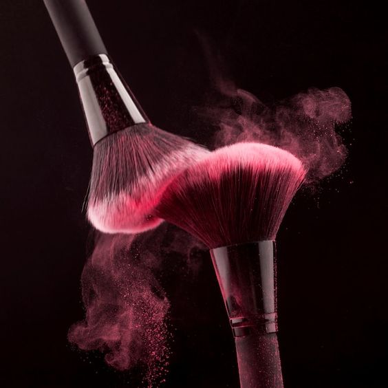 Makeup Brush. Sumber Foto: Pinterst