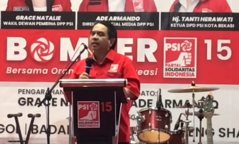 Ade Armando Peringatkan Megawati untuk Tak Sebut Jokowi Petugas Partai