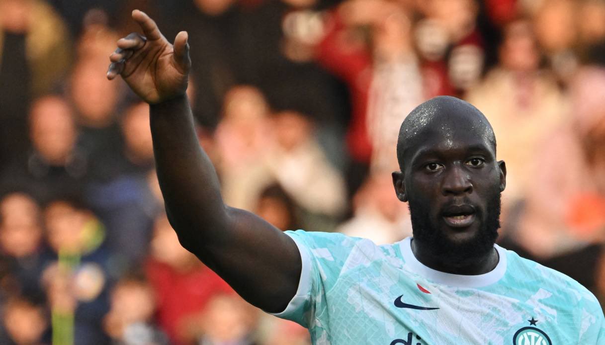 Legenda Juventus Ingatkan Manajemen Tak Tukar Vlahovic dengan Lukaku