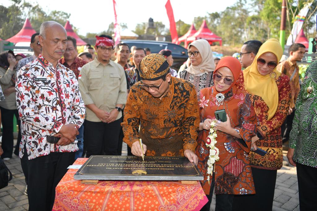 Peresmian Griya Anggrek Singosari. Sumber foto: Humas Kemendes