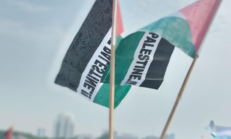 Bendera Palestina di Monas. Sumber foto: Istimewa