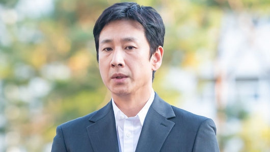 Lee Sun Kyun Sumber Foto: Naver