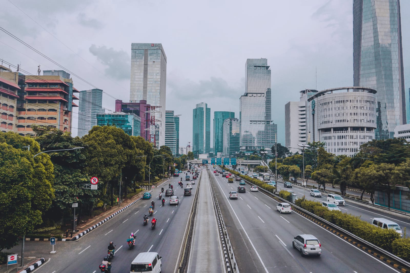 Jalan tol. Sumber foto: Pexel