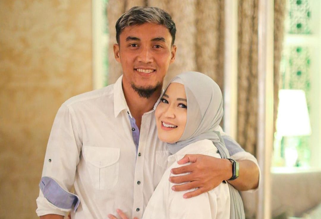 Gunawan Dwi Cahyo dan Okie Agustina. Sumber foto: Instagram @gunawandwicahyo13