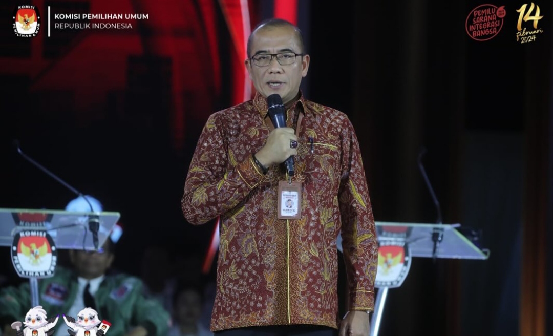 KPU Sindir Grace Natalie yang Datangi Moderator saat Debat Capres