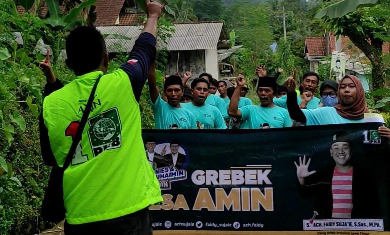 Grebeg Desa Patrol Perubahan untuk AMIN di Desa Klungkung, Jember.