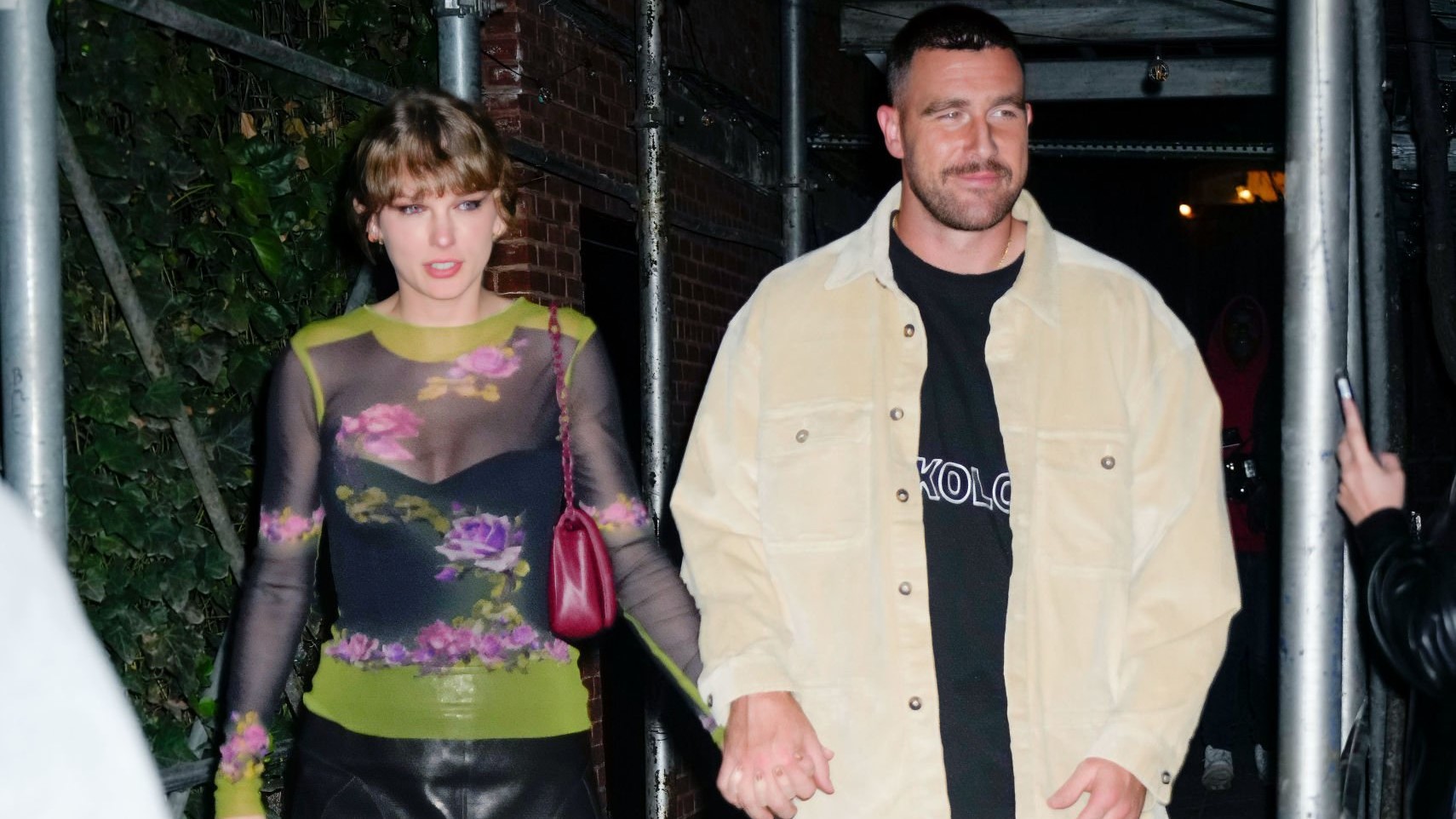 Taylor Swift dan Travis Kelce Sumber Foto: Getty Images