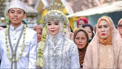 Rozi, menantu  (kiri) Risma (Tengah) dan mertuanya Rihanah (Kanan), Sumber foto: Istimewa