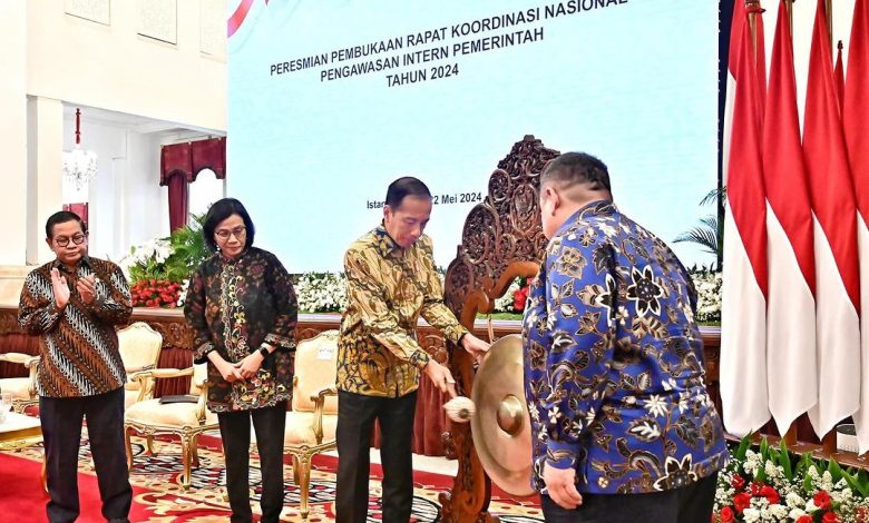 Atasi UKT Mahal dengan Opsi Student Loan, Ini Jawaban Sri Mulyani