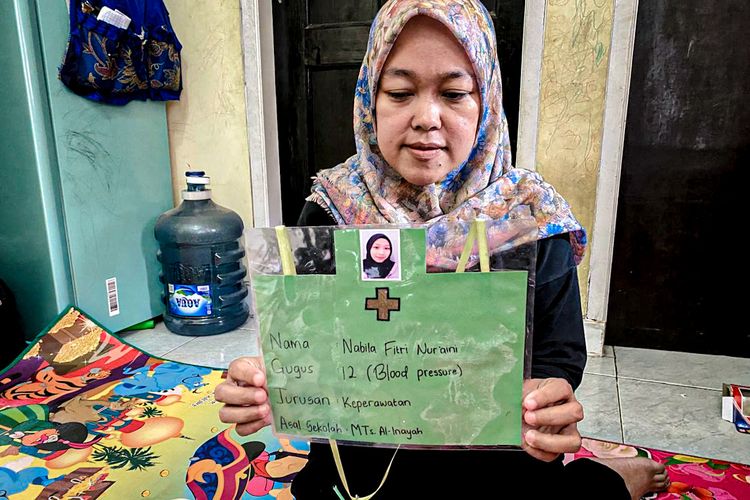 Siti Aminah (42) ibunda korban siswi SMK di Bandung, Sumber foto: Istimewa