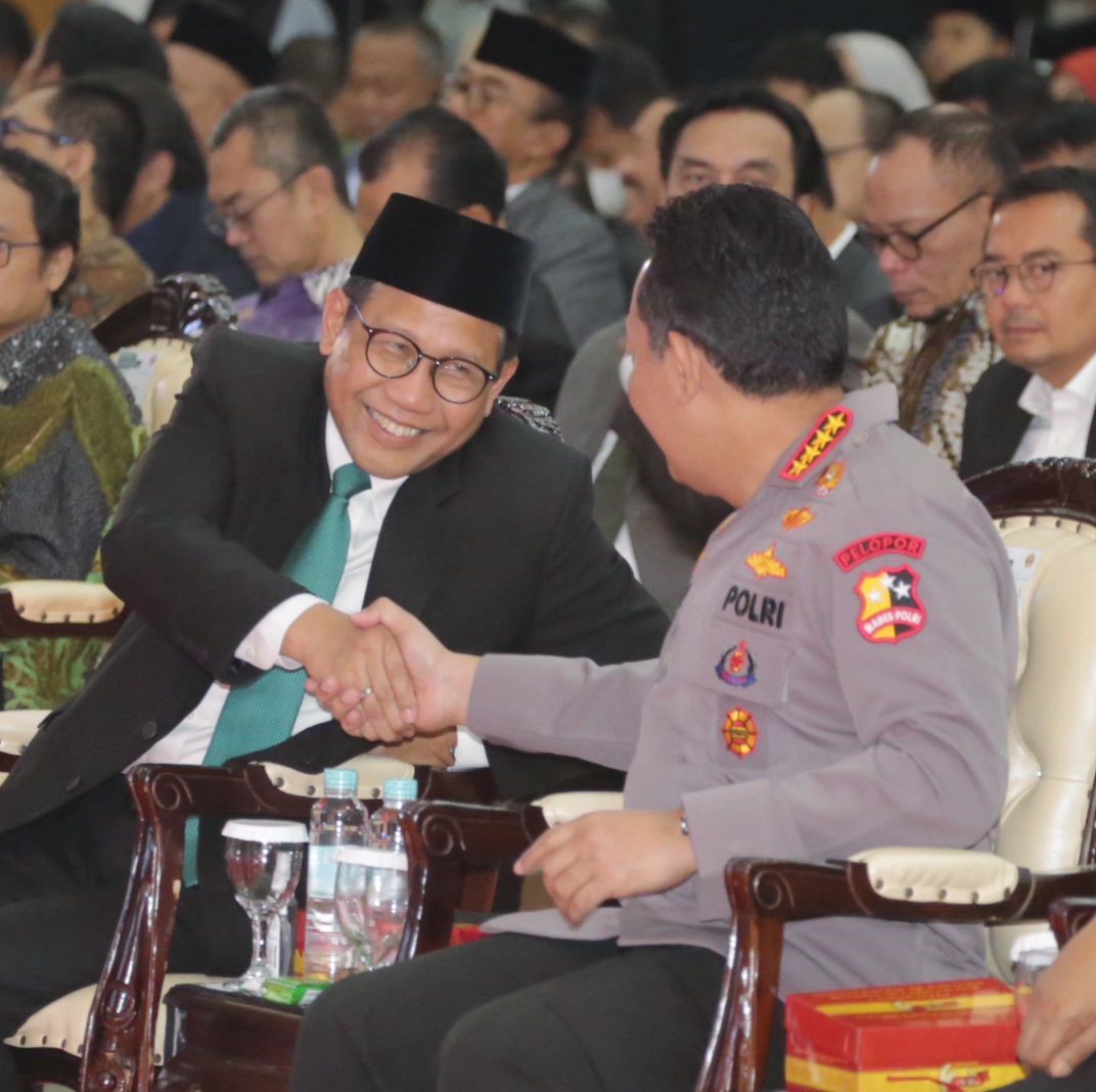 Mendes dan Kapolri. Sumber foto: Humas Kemendesa