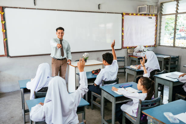 Stafsus Sri Mulyani Tanggapi Soal Dana Pendidikan Masuk Dana Desa