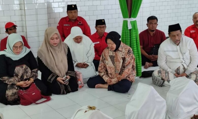 Ditunjuk Jokowi Gantikan Khofifah, Kini Risma Pamit Hadapi Khofifah