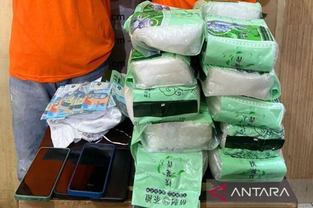 Barang bukti sabu-sabu seberat 20 kilogram masih dalam kemasan plastik, Sumber Foto: Istimewa