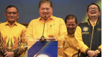 Golkar Usung Dedi Mulyadi di Jabar, Peluang Ridwan Kamil di Jakarta Terbuka Lagi