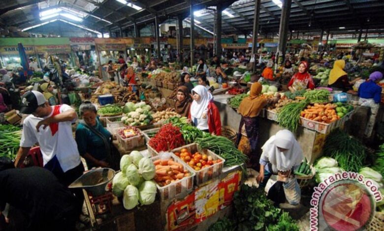 Ilustrasi kegiatan jual beli komoditas pangan di pasar tradisional. Sumber foto: istimewa