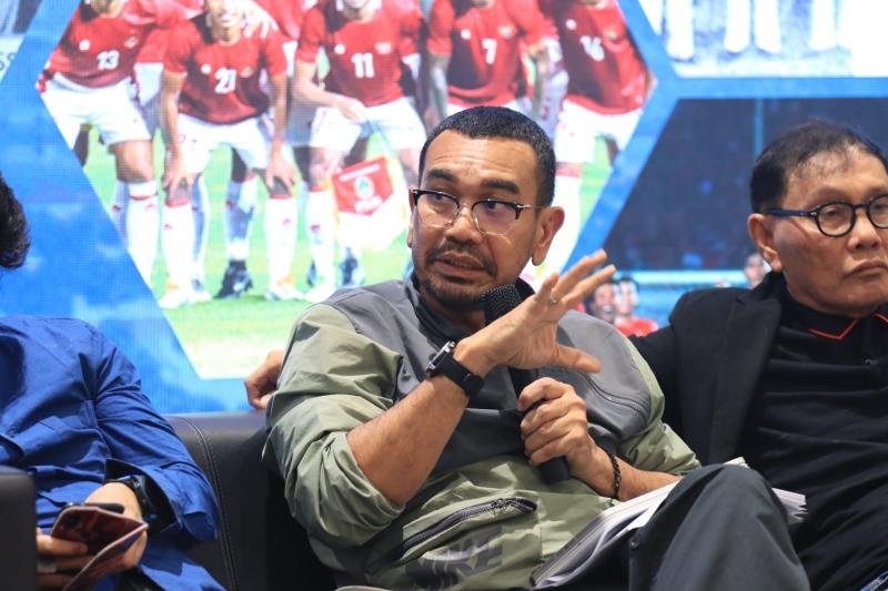 Anggota Komite Eksekutif PSSI, Arya Sinulingga Foto: Twitter @idextratime