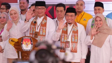 Ridwan Kamil bersama Suswono saat pendaftaraan KPU. Sumber Foto: Istimewa Politik