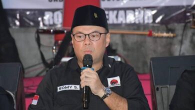 Sri Rahayu dan Arteria Dahlan Mundur Sebagai Anggota DPR Terpilih Demi Muluskan Cucu Soekarno Dilantik DPR RI?