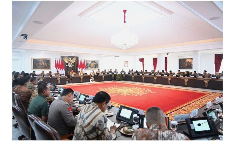 Rapat Kabinet Merah Putih Sumber: Instagram @prabowo