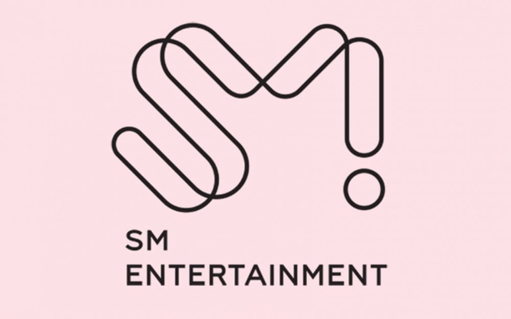 Logo SM Entertainment Sumber Foto: Soompi