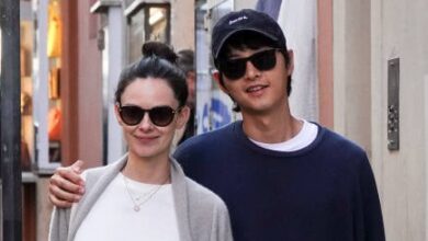 Katy Louise Saunders dan Song Joong Ki Sumber Foto: Getty Images