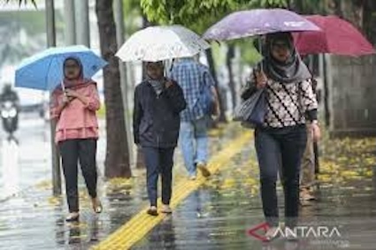 BMKG: Hari Ini Jakarta Diguyur Hujan sampai Malam