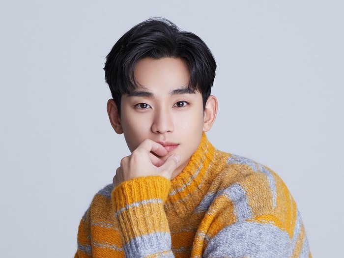 Kim Soo Hyun Sumber Foto: Instagram @soohyun_k216