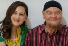 Ayah Aktris Mona Ratuliu Meninggal Dunia