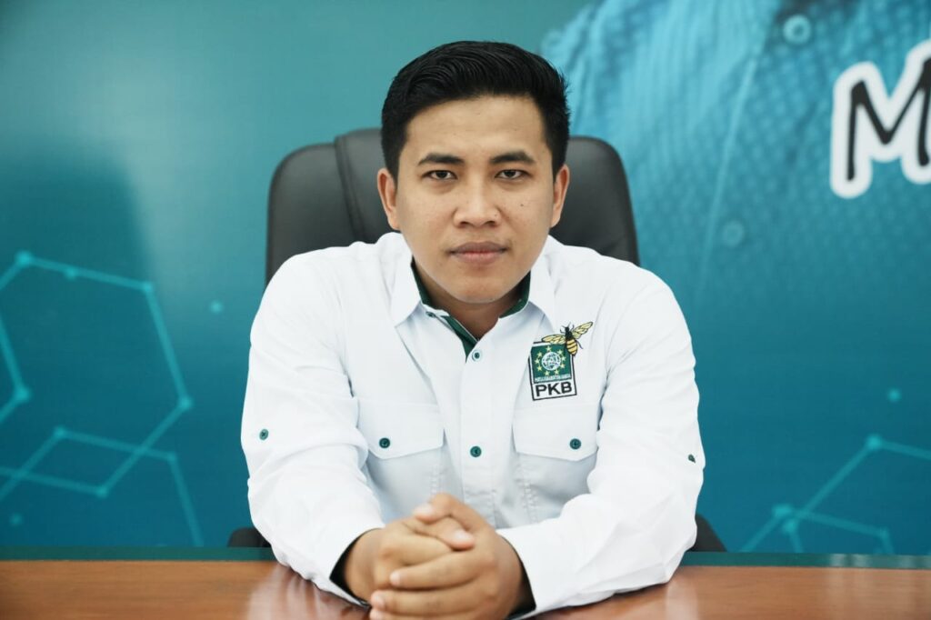 Nurhuda Candra Hidayat: Dari Lereng Gunung Menuju Gedung Dewan