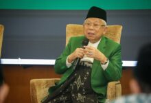 Keterangan Foto: Kiai Ma’ruf Ingatkan Prabowo untuk Tidak Menjauh dari Bumi. Sumber: Istimewa