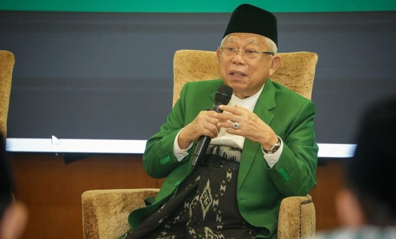 Simbol PKB Bumi, Kiai Ma’ruf Ingatkan Prabowo untuk Tidak Menjauh dari Bumi Keterangan Foto: Kiai Ma’ruf Ingatkan Prabowo untuk Tidak Menjauh dari Bumi. Sumber: Istimewa