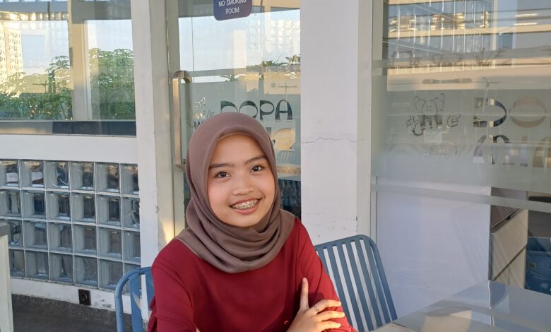 Bukan Sekadar Maba: Narasi Tubuh dan Suara Perempuan di Tahun Pertama Kuliah Bukan Sekadar Maba: Narasi Tubuh dan Suara Perempuan di Tahun Pertama Kuliah