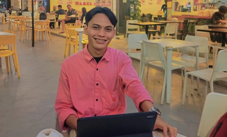 Eksploitasi Anggota dalam Organisasi Mahasiswa: Satir untuk Wadah Berkembang yang Menyimpang Eksploitasi Anggota dalam Organisasi Mahasiswa: Satir untuk Wadah Berkembang yang Menyimpang