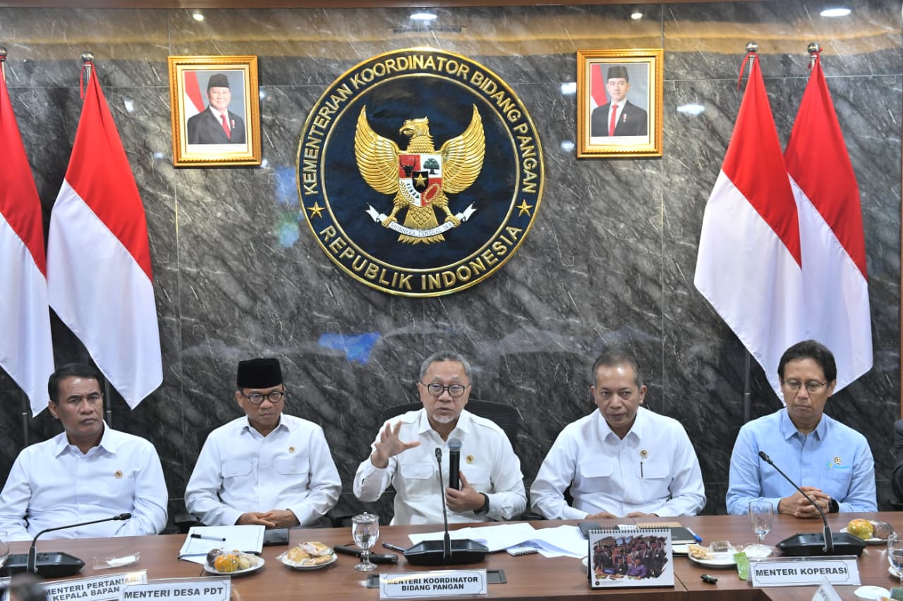 Yandri Susanto dalam Rapat bersama Menteri Koordinator Bidang Pangan Zulkifli Hasan